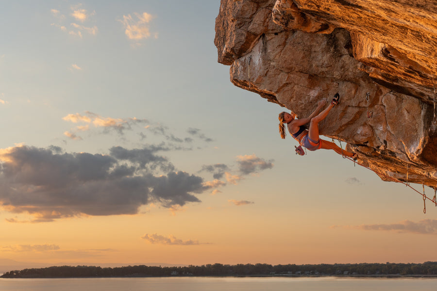 Michaela Kiersch climbing
