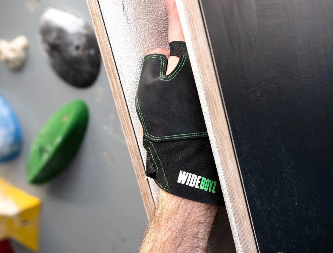 Protect your hands with Wideboys Crack Gloves, featuring a comfortable fit, superior grip, and skin protection for serious rock climbers